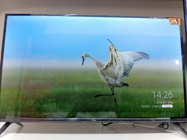 **Tcl 32" Android Smart Tv – Great for Small Spaces** · Photo 2