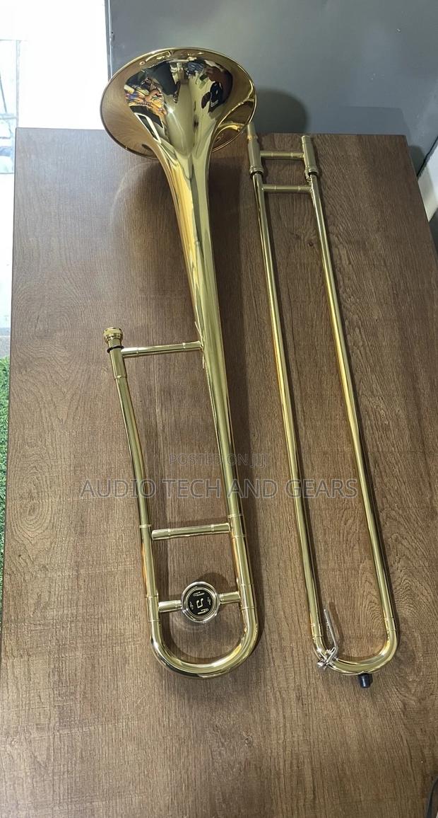 Yamaha Gold Trombone · Photo 1
