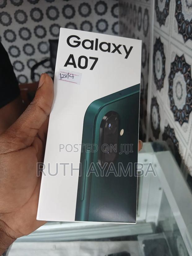 New Samsung Galaxy A07 4G 128 GB Black · Photo 1