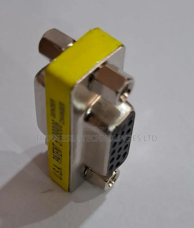 Mini Genda Changer (Vga Female to Female) · Photo 1
