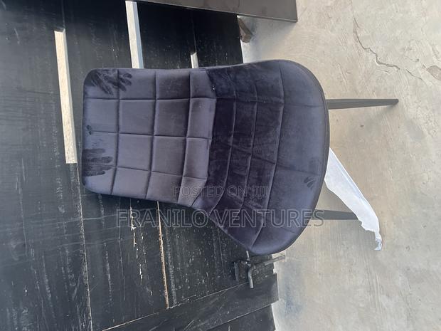 Dining Chairs · Photo 3