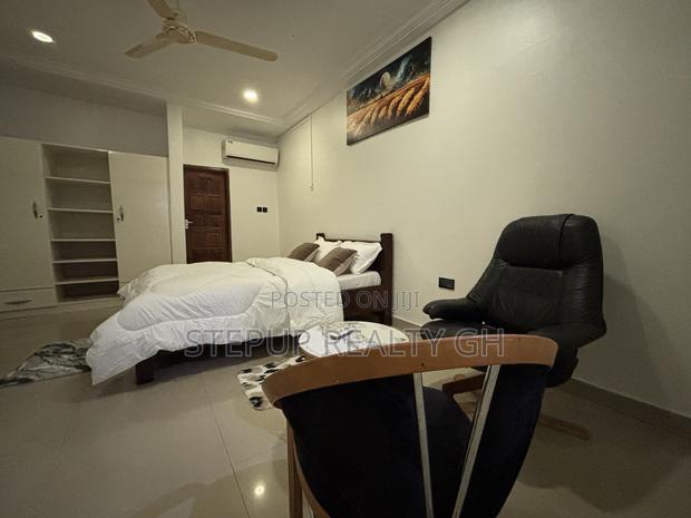 Furnished 1bdrm Apartment in Stepup Apartment, East Legon for rent · Photo 2