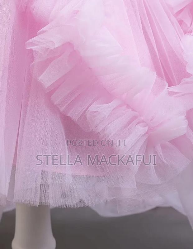 Gown With Veil for 1-2yrs Only · Photo 8