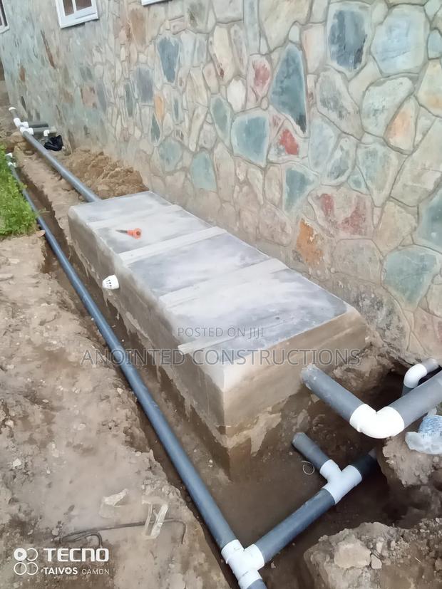 Premium Biofil Toilet · Photo 1