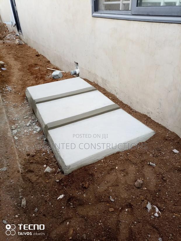 Premium Biofil Toilet · Photo 8