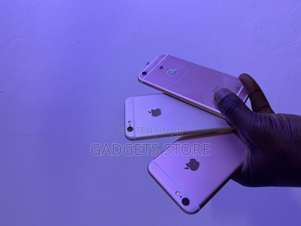 Apple iPhone 6s 64 GB Rose Gold