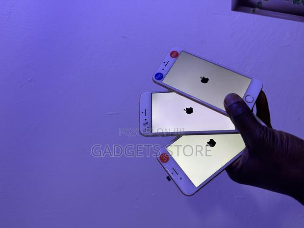 Apple iPhone 6s 64 GB Rose Gold · Photo 3