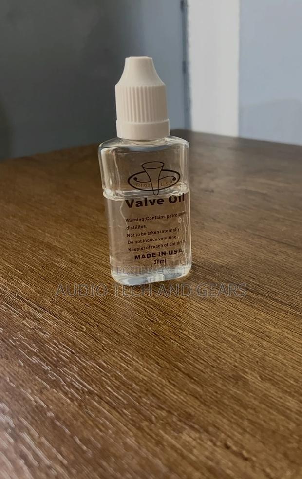Trumpet Valve Oil · Photo 1