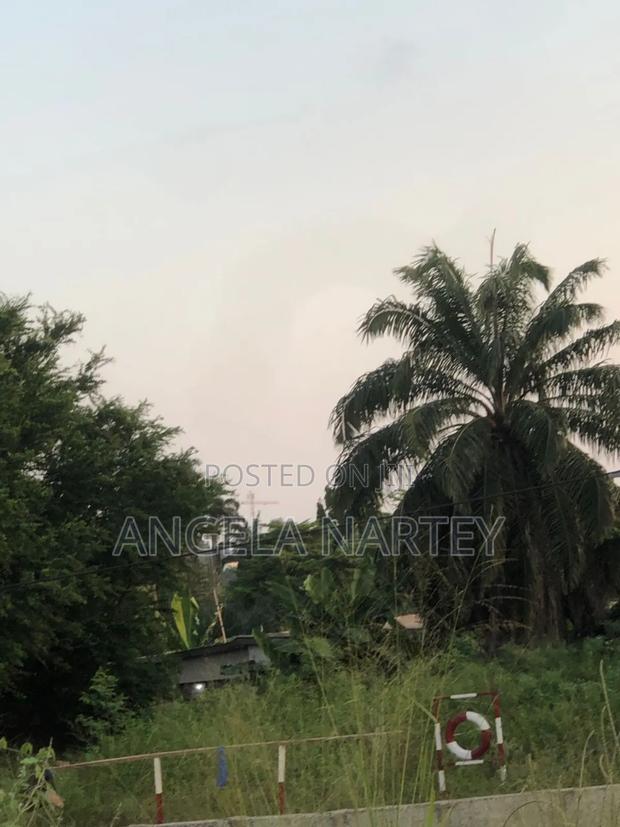 Main Roadside Land At Dzorwulu, Close To Royal Fiesta · Photo 3