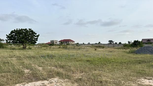 Budget-Friendly Plots for Sale in Dawhenya Buerko · Photo 2