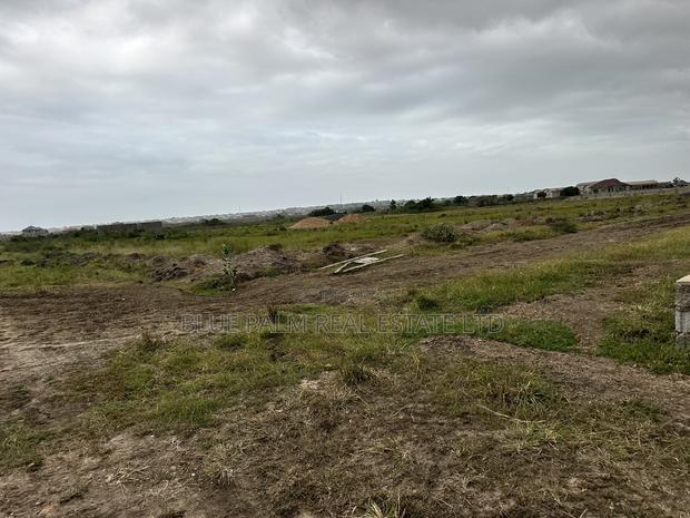 Build Now, Pay Later—Flexible Land Packages in Dawhenya · Photo 4