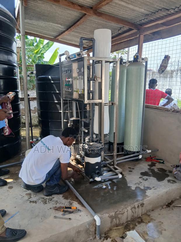 Reverse Osmosis Servicing and Maintenance · Photo 3