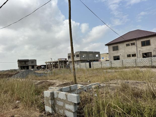 Community 25 Enclaves - Move-in Ready Land—Start Building Today · Photo 3