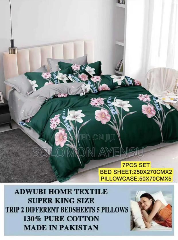 Quality 2 Different Bedsheets With 5 Pillows Cases · Photo 4