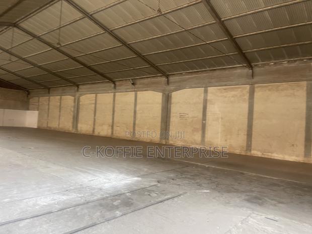 1100 SQM Warehouse at North Kaneshie Industrial Area · Photo 5