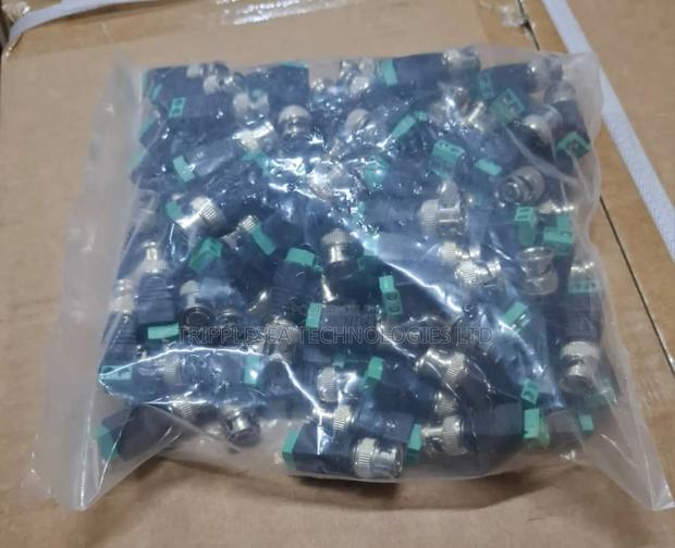 BNC Video Balun · Photo 1
