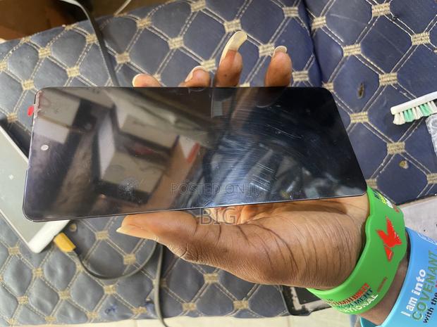 Original Infinix Note 10pro Screen · Photo 1