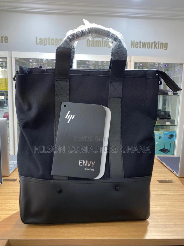 Hp Envy Urban Laptop Bag for Notebooks Up to 14", · Photo 1