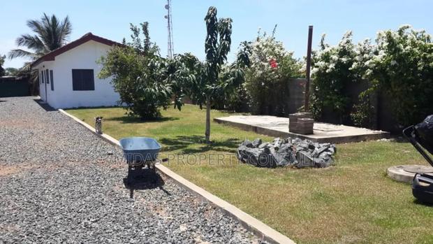 2bdrm House in Ada Foah, Sege for sale · Photo 8