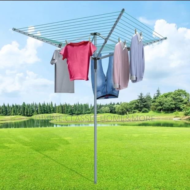 Brabantia - Lift-O-Matic - 50m of Clothes Line- Metallic Grey · Photo 1