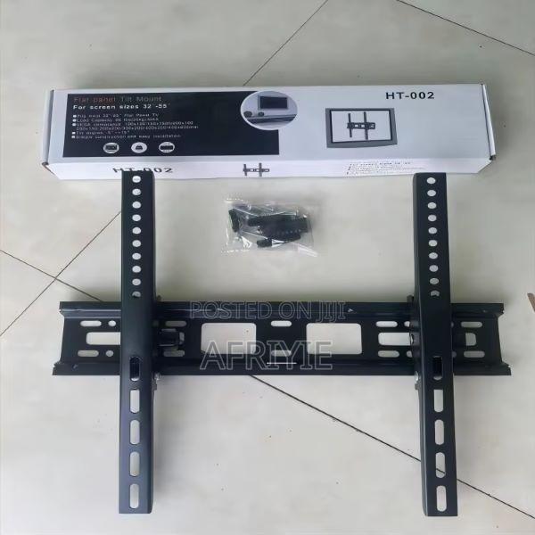 Ht-002 Tv Wall Bracket for 32-55 Inch TVS With Swivel Feature · Photo 1