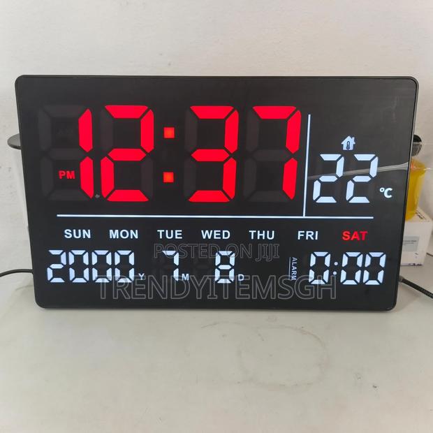 Led Digital Alarm Wall Clock With Adjustable Brightness · Photo 2
