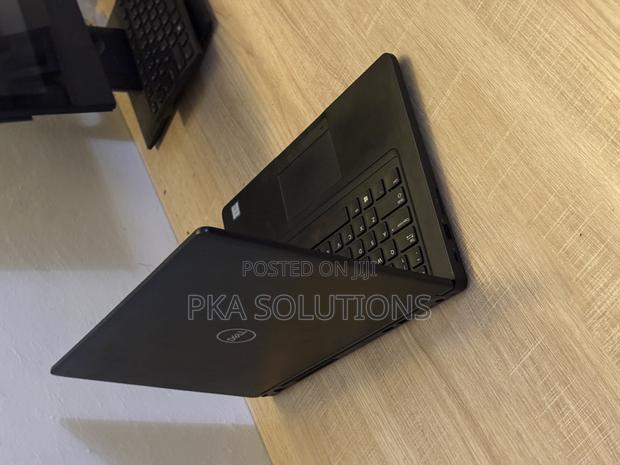 Laptop Dell Latitude 5480 8GB Intel Core I7 SSD 256GB · Photo 2