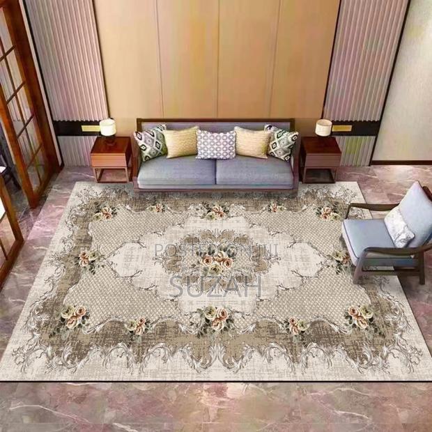 Woolen Fluffy 1.5by3.2m Rug · Photo 1