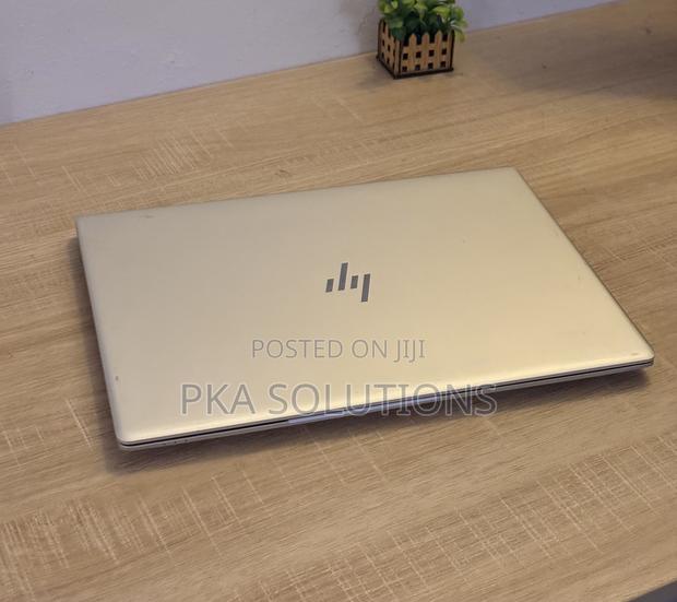 Laptop HP EliteBook 745 16GB AMD Ryzen 7 SSD 256GB · Photo 2