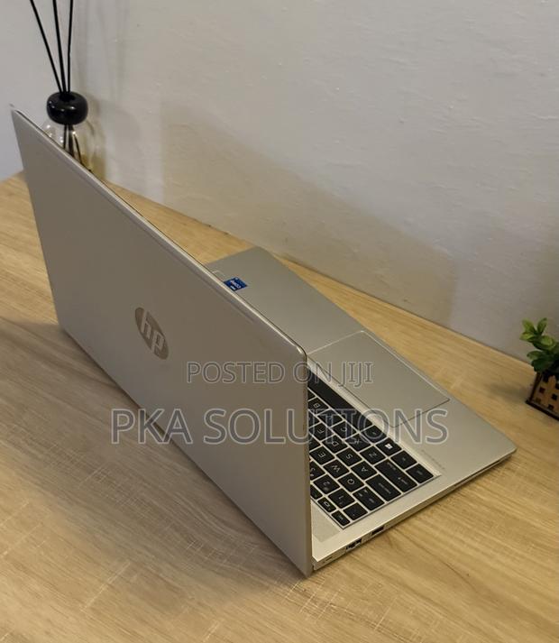 Laptop HP EliteBook 840 G8 16GB Intel Core I5 SSD 512GB · Photo 3