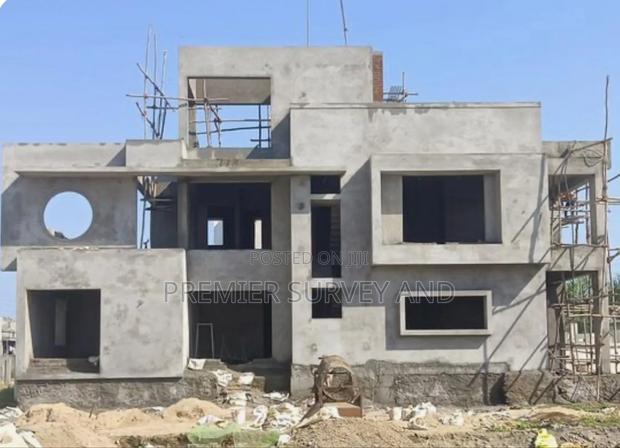 Built to Last · Photo 1