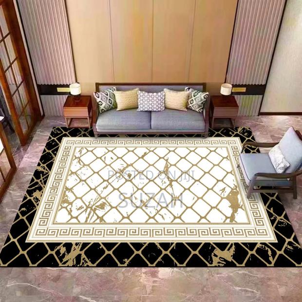 150cm Width by 220cm Rug · Photo 1