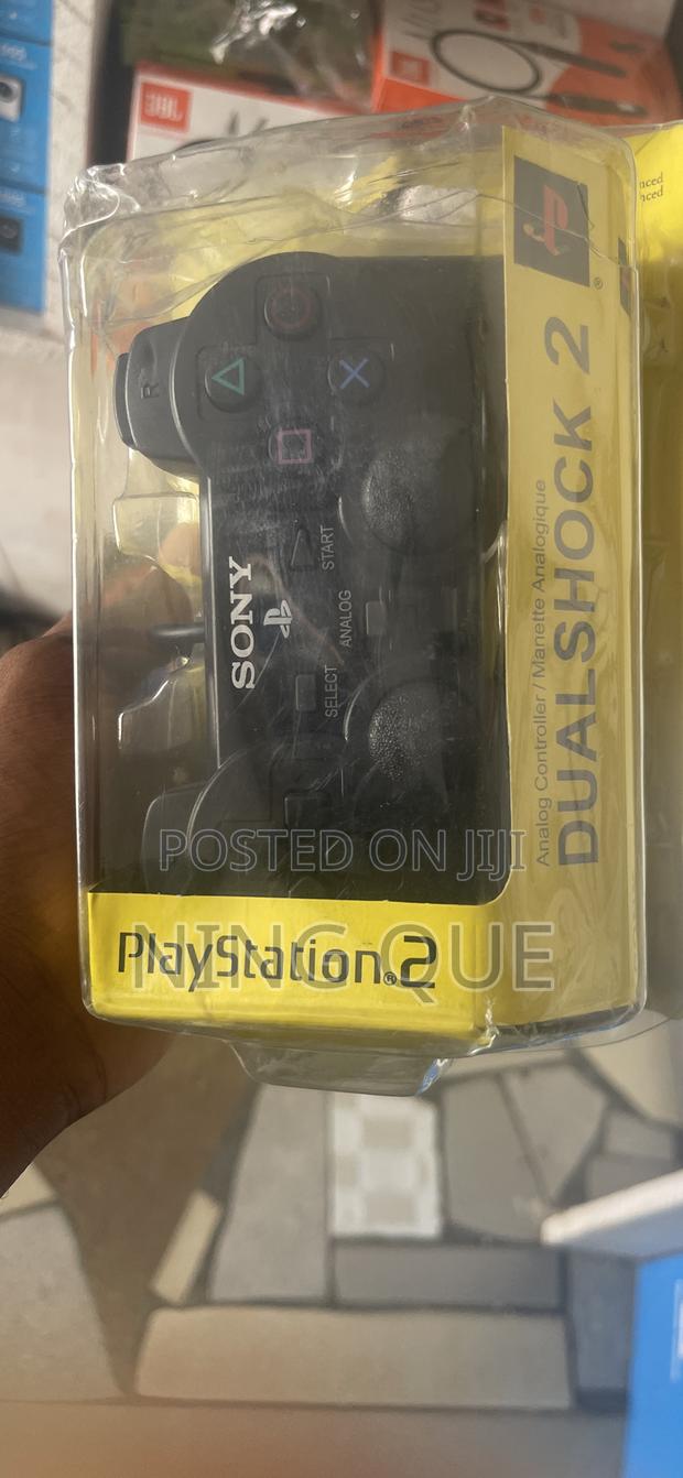 Ps2 Wired Game Pad · Photo 1