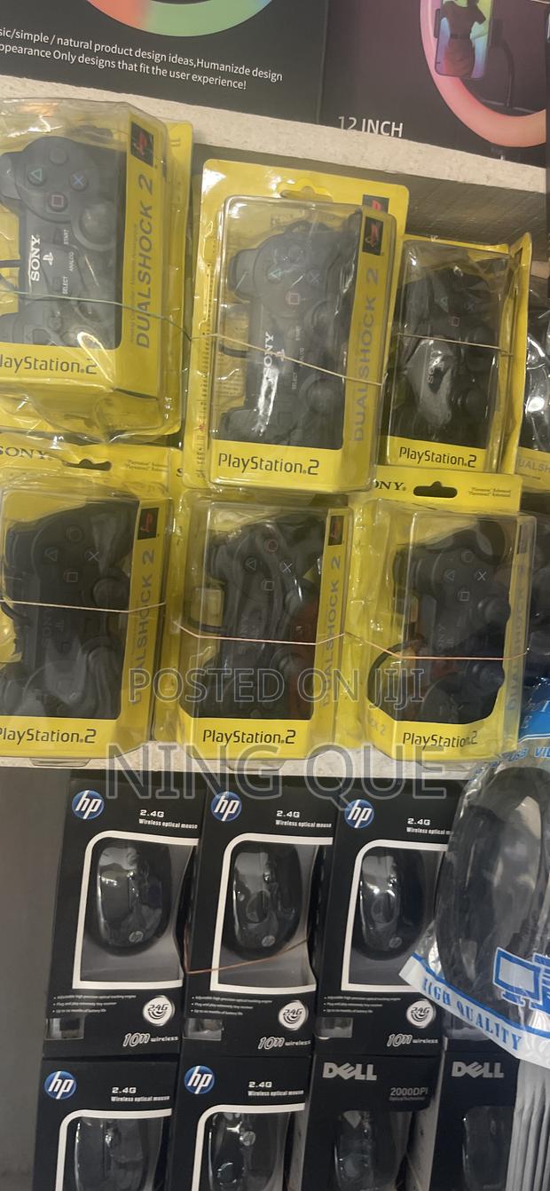 Ps2 Wired Game Pad · Photo 2