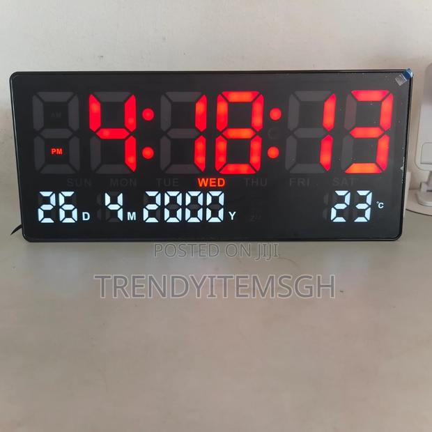 Wall Mounted Led Digital Date Time Alarm Temperature Wall Clock · Photo 2
