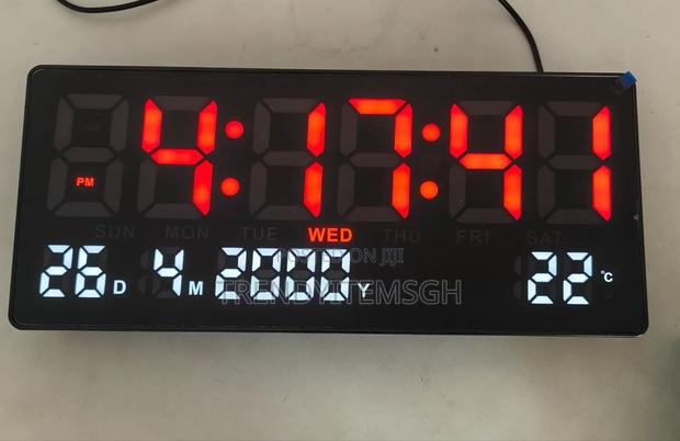 Wall Mounted Led Digital Date Time Alarm Temperature Wall Clock · Photo 4
