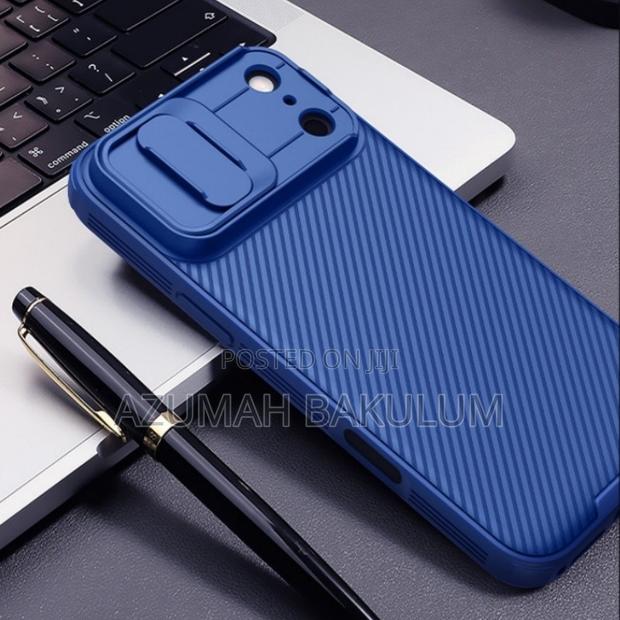 17 Pro 17 Pro Max Camshield Camera Slide Protective Cover · Photo 1