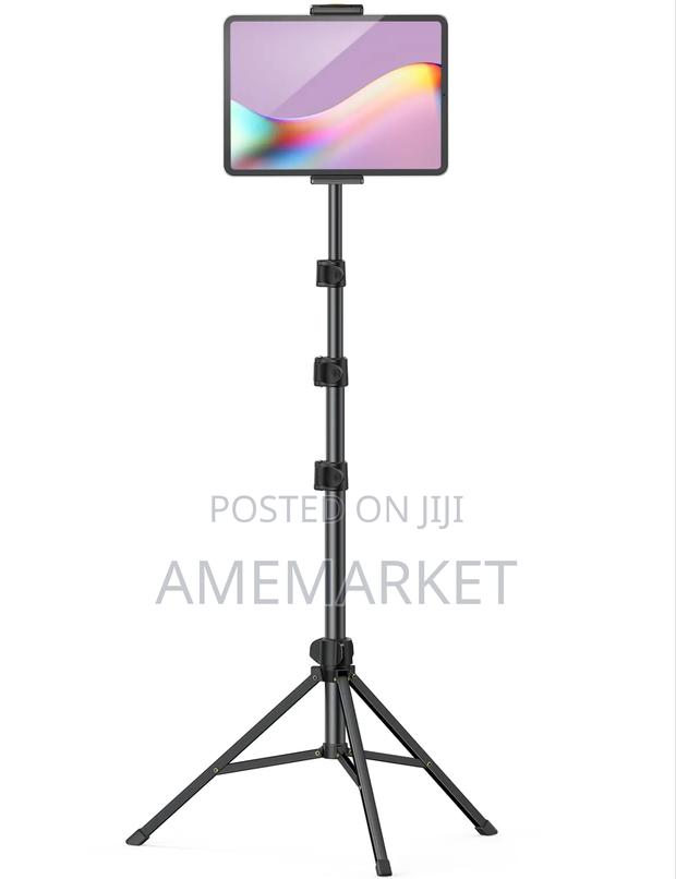 Universal Tablet Holder Adjustable Tripod Stand For Tablet And Phones · Photo 1