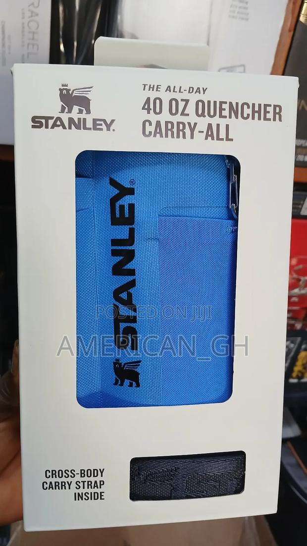 Stanley 40oz Quencher Carry-All · Photo 1