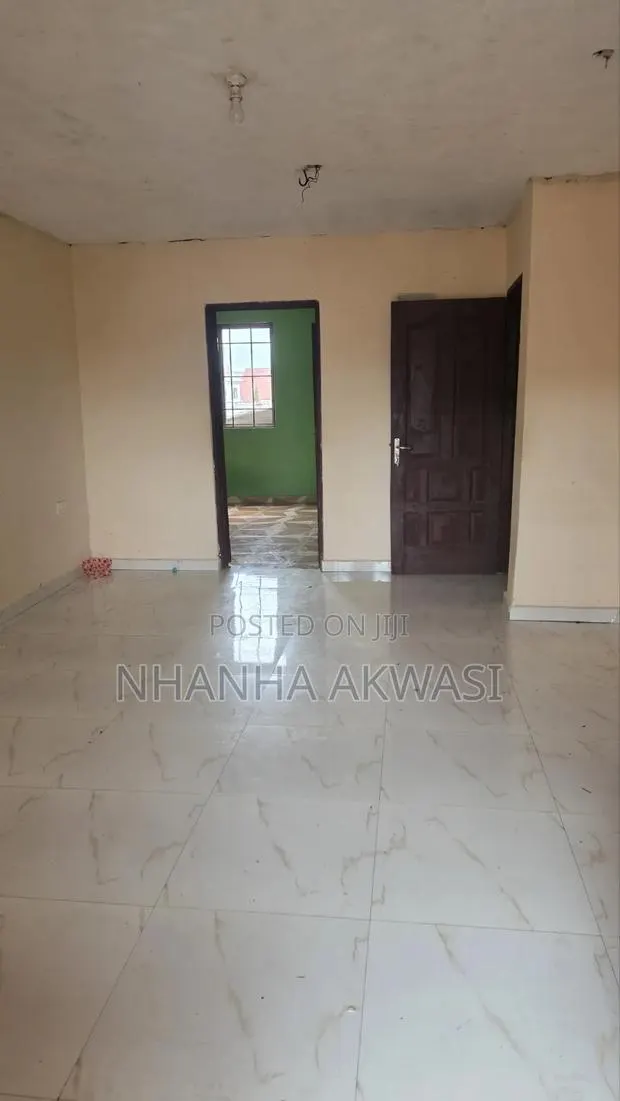 2bdrm Apartment in Klagon Police, Sakumono for rent · Photo 1