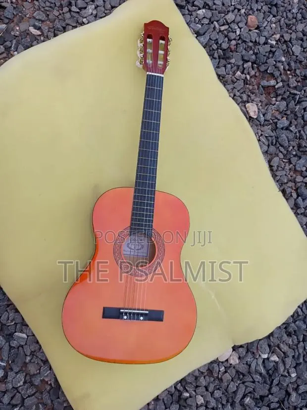3/4 Classical Guitars Golden Ton, Tenson and Jose Ribera · Photo 1