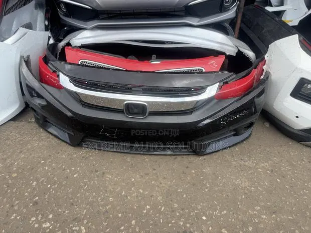 2016-2018 Honda Civic Sedan Front Bumper · Photo 1