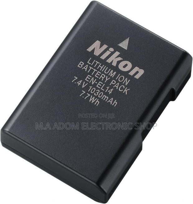Nikon Lithium Ion en El 14a Battery · Photo 1