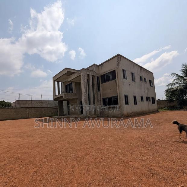 4bdrm House in Lakeside Estate, Ashaley Botwe for sale · Photo 1