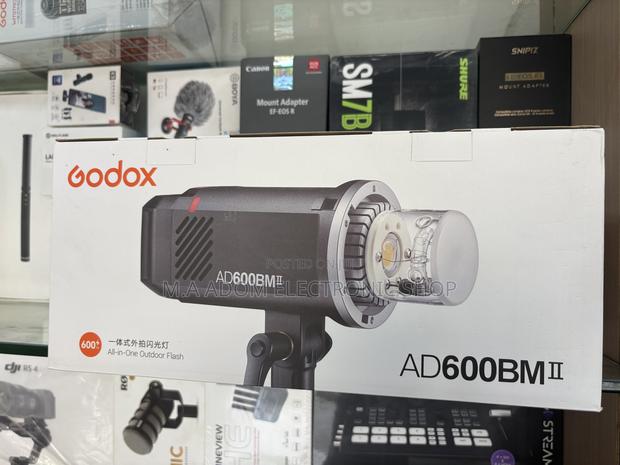 Godox Ad600bm Il 600ws Outdoor Flash · Photo 1