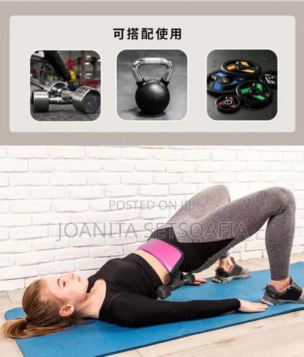 Hip Thrust Belt · Photo 5