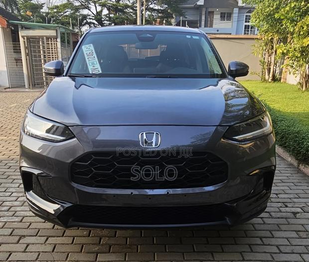 Honda HR-V LX AWD CVT 2025 Gray · Photo 1
