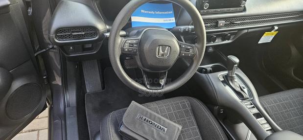 Honda HR-V LX AWD CVT 2025 Gray · Photo 5