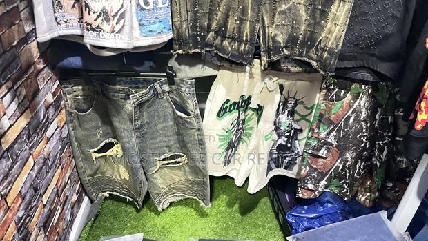 Stock Jeans Short For Boys · Photo 5