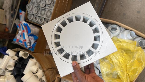 4x3x2 Plastic Era Flow Drain · Photo 3